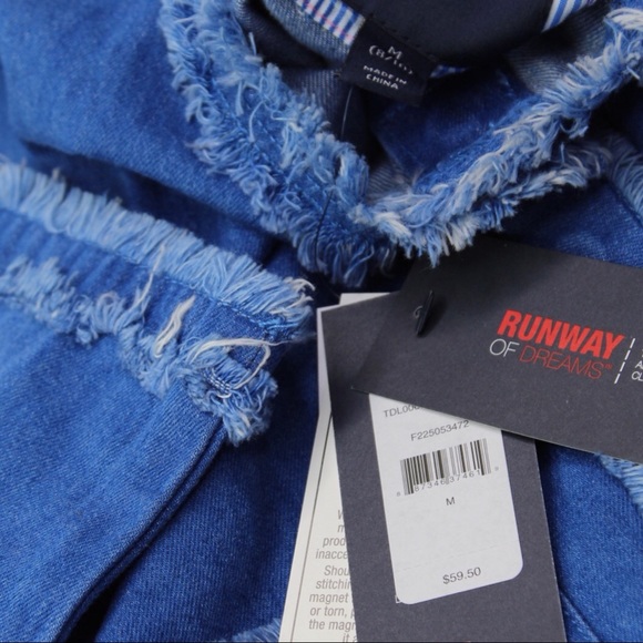 Tommy Girls Open Hem Frayed Magnetic Button Denim Jean Jacket M (8-10) NWT - Picture 11 of 11